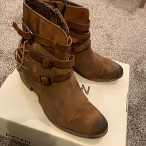 2/$40 SALE **ROAn Genuine leather and suede boots